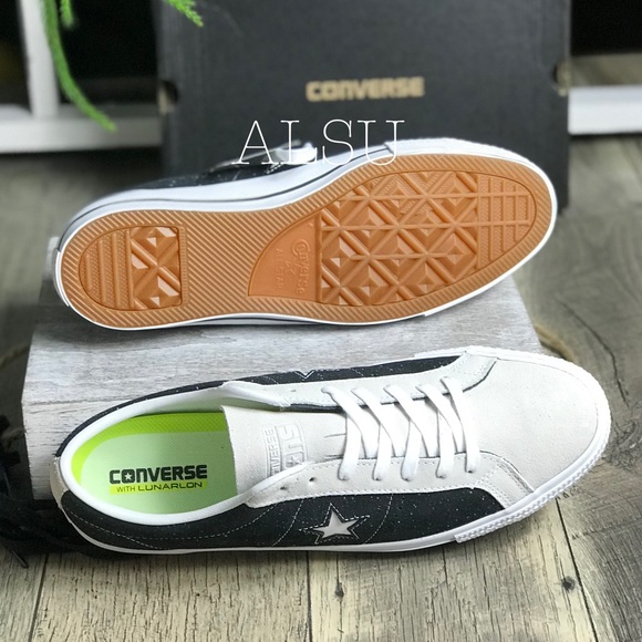 Converse One Star Pro OX Black White Suede M AUTHE - Picture 2 of 8